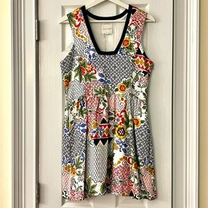Medium Line & Dot A-Line Mini Floral Dress with Pockets BNWT
